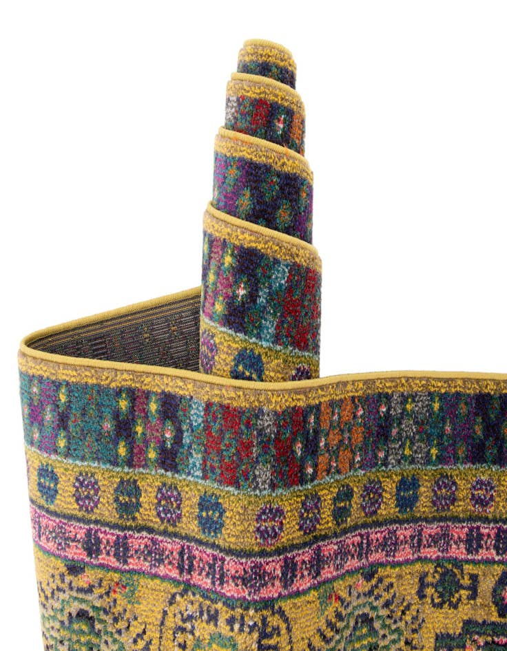 Detail image of 8' x 8'  Washable Palazzo Round Rug