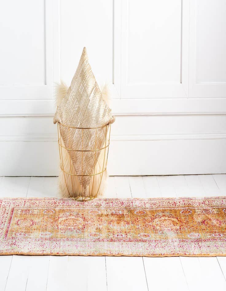 Detail image of 2' x 6' Alexis Runner Rug