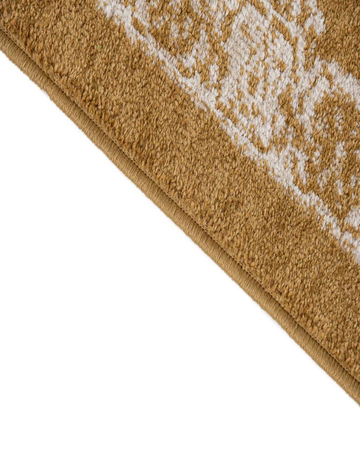 Detail image of 2' x 6' Arcadia Runner Rug