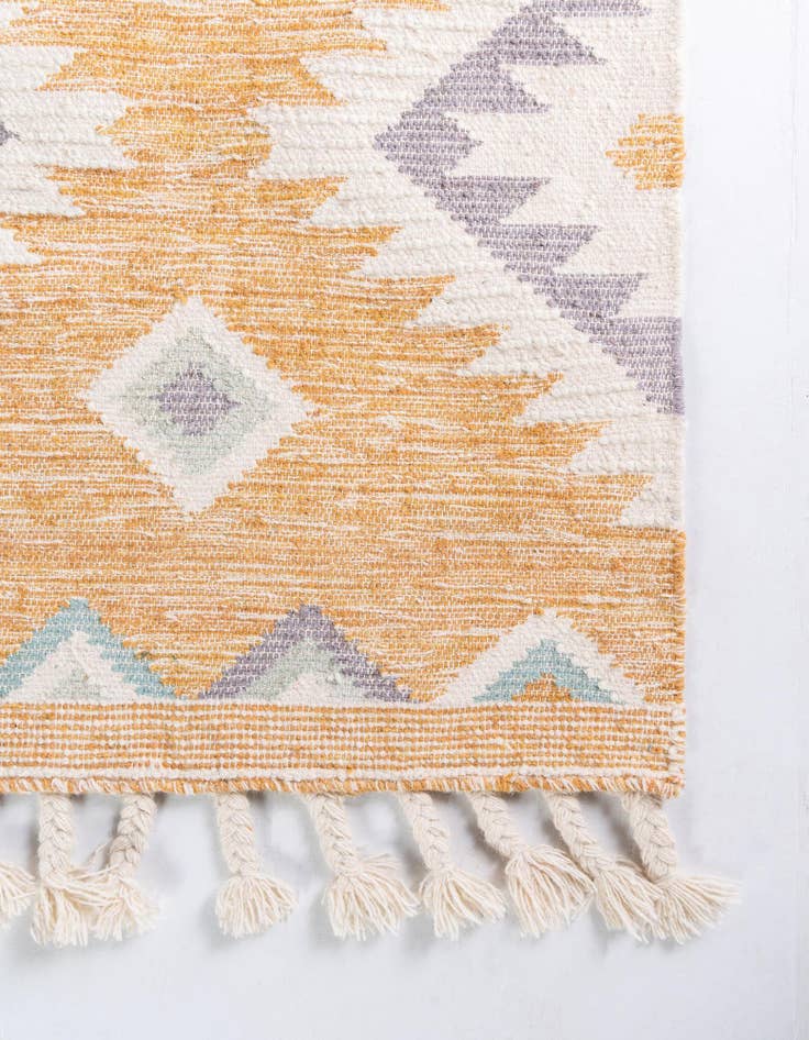 Detail image of 2' 2 x 6' 1  Hand Woven Arizona Wool Runner Rug