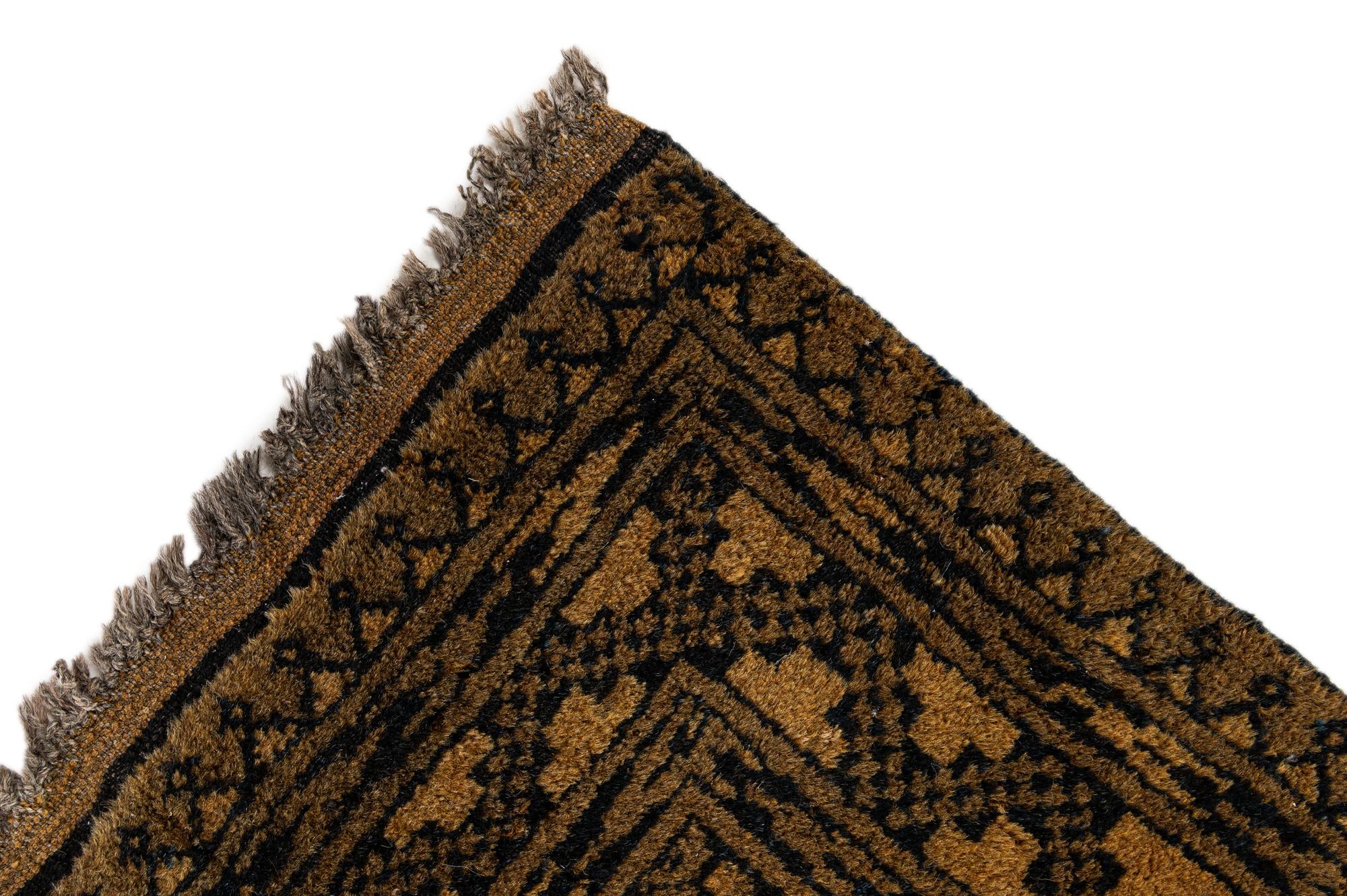 3' x 9' Hand Knotted Khal Mohammadi Wool Runner Rug