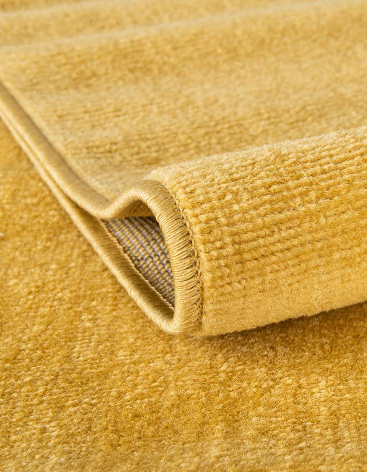 Detail image of 2' 9 x 9' 10 SoHo Runner Rug