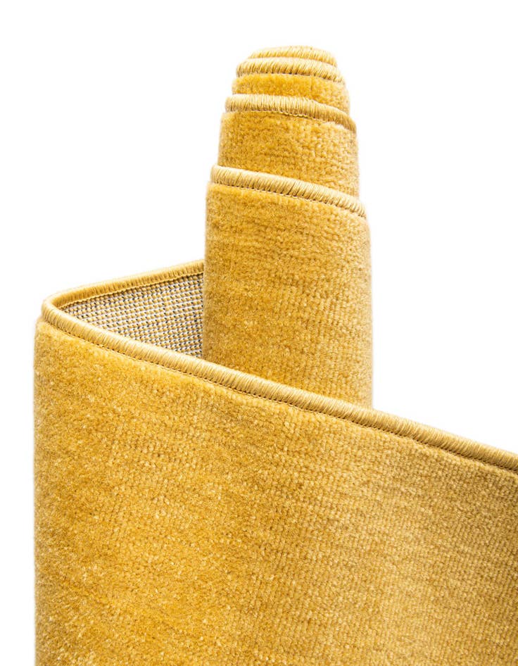 Detail image of 2' 9 x 9' 10 SoHo Runner Rug