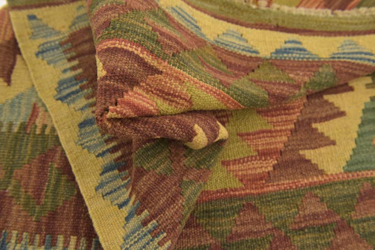 Detail image of 3' 2 x 3' 6 Hand Woven Kilim Maymana Wool Square Rug