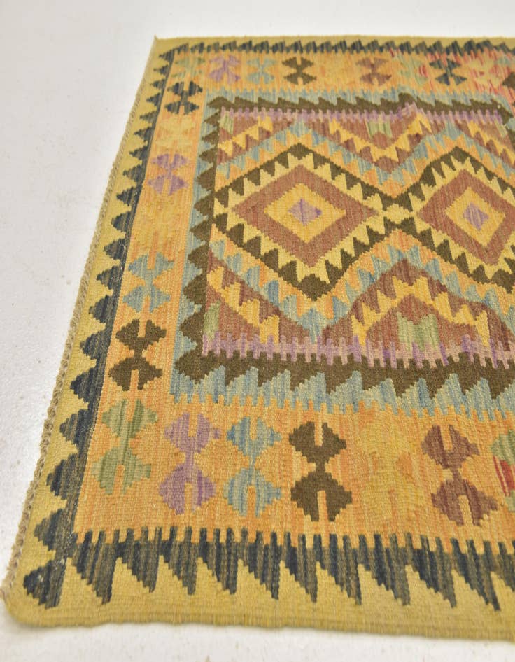 Detail image of 3' 2 x 3' 3  Hand Woven Kilim Maymana Wool Square Rug