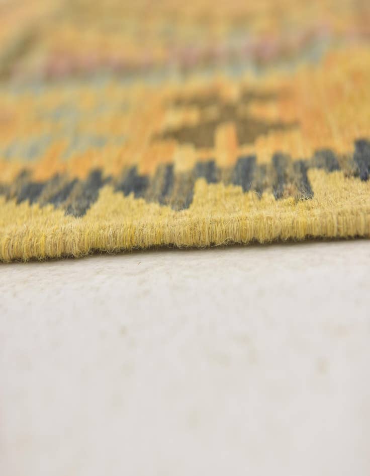Detail image of 3' 2 x 3' 3  Hand Woven Kilim Maymana Wool Square Rug