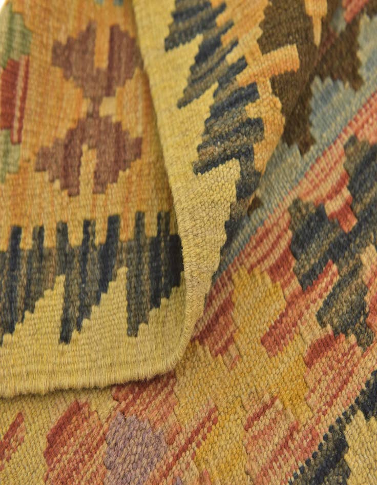 Detail image of 3' 2 x 3' 3  Hand Woven Kilim Maymana Wool Square Rug