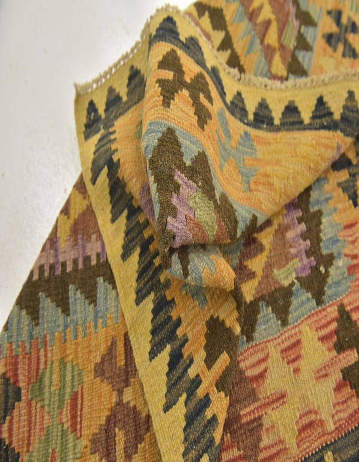Detail image of 3' 2 x 3' 3  Hand Woven Kilim Maymana Wool Square Rug