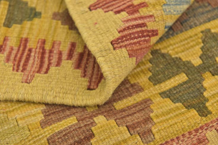 Detail image of 3' 2 x 3' 5 Hand Woven Kilim Maymana Wool Square Rug