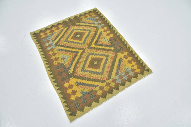 Detail image of 3' 2 x 3' 10 Hand Woven Kilim Maymana Wool Square Rug