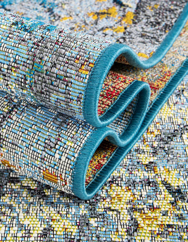 Detail image of 2' x 6'  Washable Modern Indoor / Outdoor Runner Rug