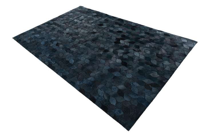 5' 1 x 8' Cowhide Leather Rug