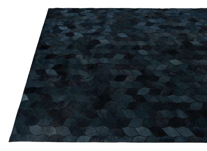 5' 1 x 8' Cowhide Leather Rug