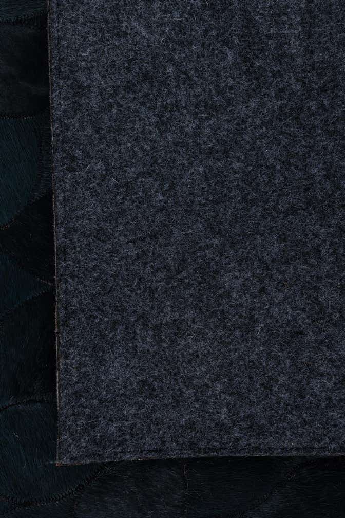 5' 1 x 8' Cowhide Leather Rug