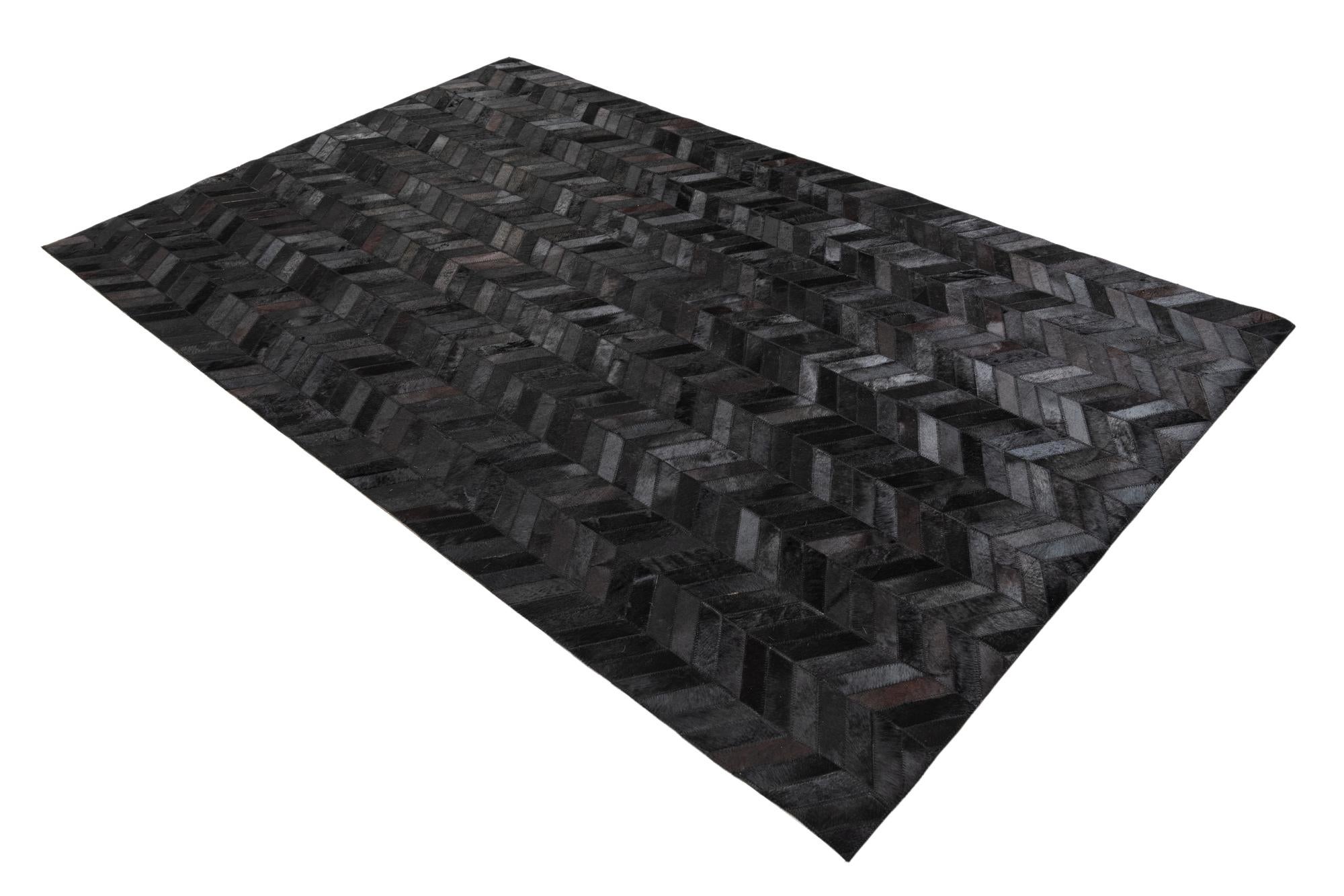 5' 1 x 8' Cowhide Leather Rug