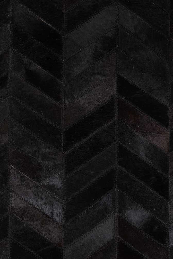 5' 1 x 8' Cowhide Leather Rug