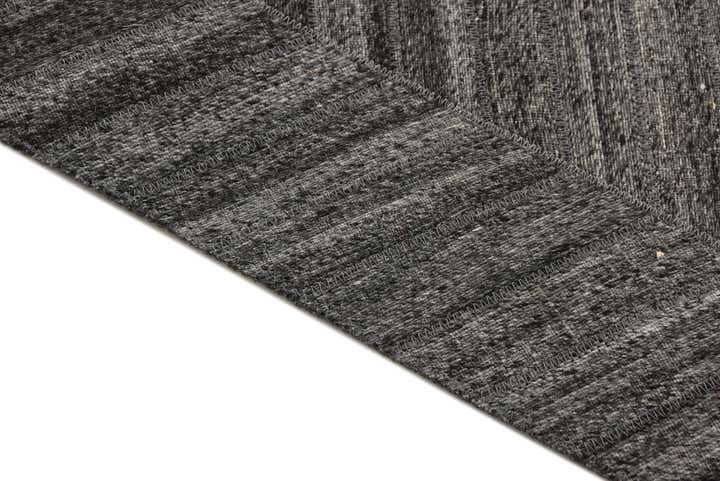 5' 4 x 8' 1 Cowhide Rug