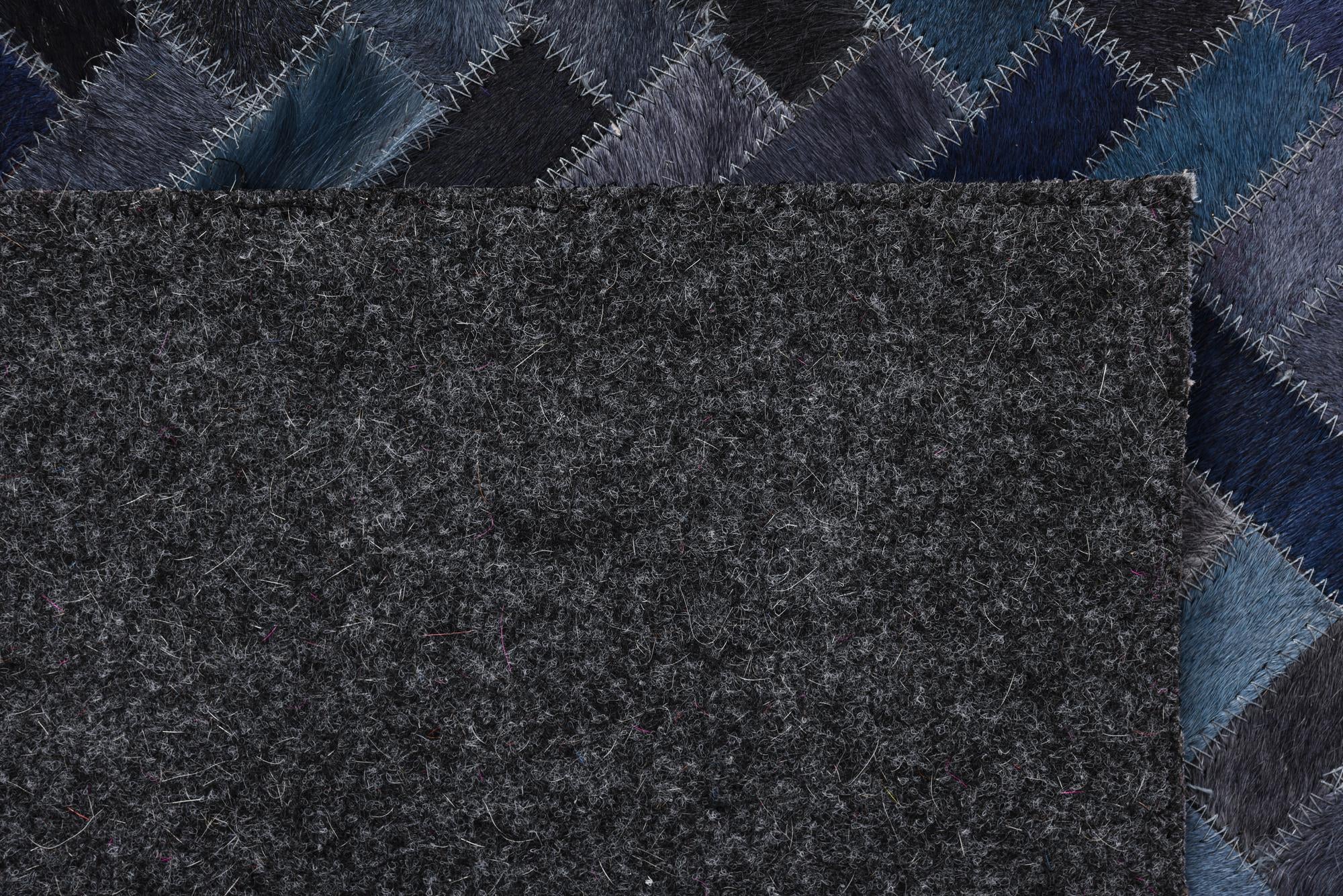 5' 1 x 8' Cowhide Rug