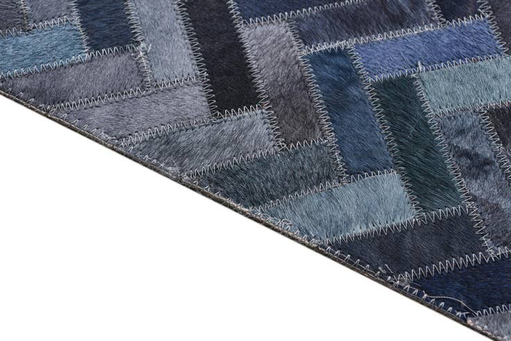 Detail image of 5' 2 x 8' Cowhide Rug