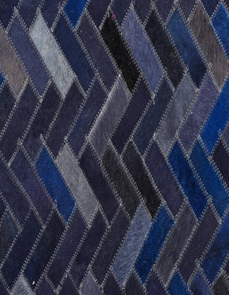 Detail image of 5' 2 x 7' 10 Cowhide Rug