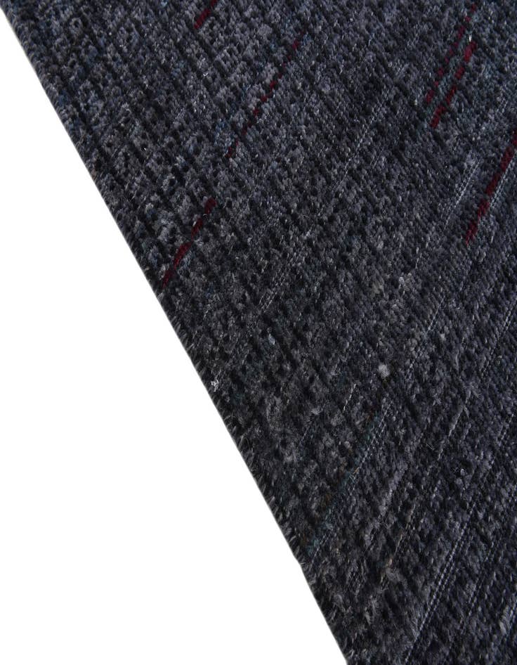 Detail image of 7' 9 x 9' 10  Hand Knotted Darya Wool Rug