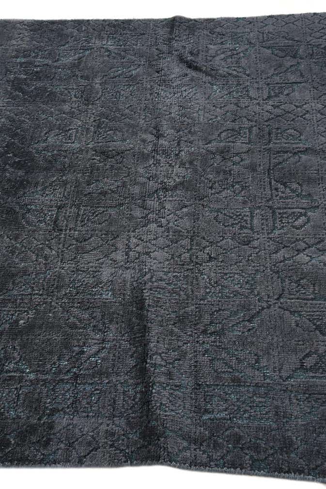 4' 11 x 7' 11 Hand Knotted Darya Rug
