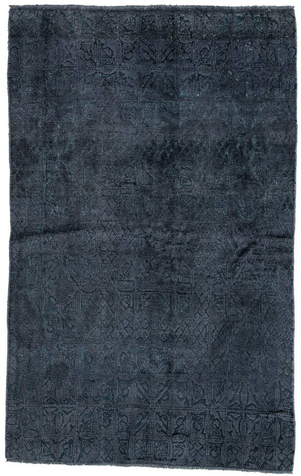 Detail image of 4' 11 x 7' 11 Hand Knotted Darya Rug
