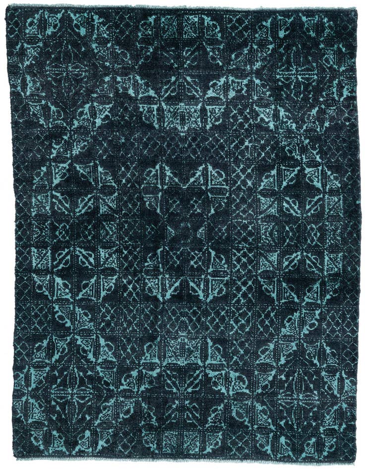 Detail image of 4' 9 x 7' 9 Hand Knotted Darya Rug