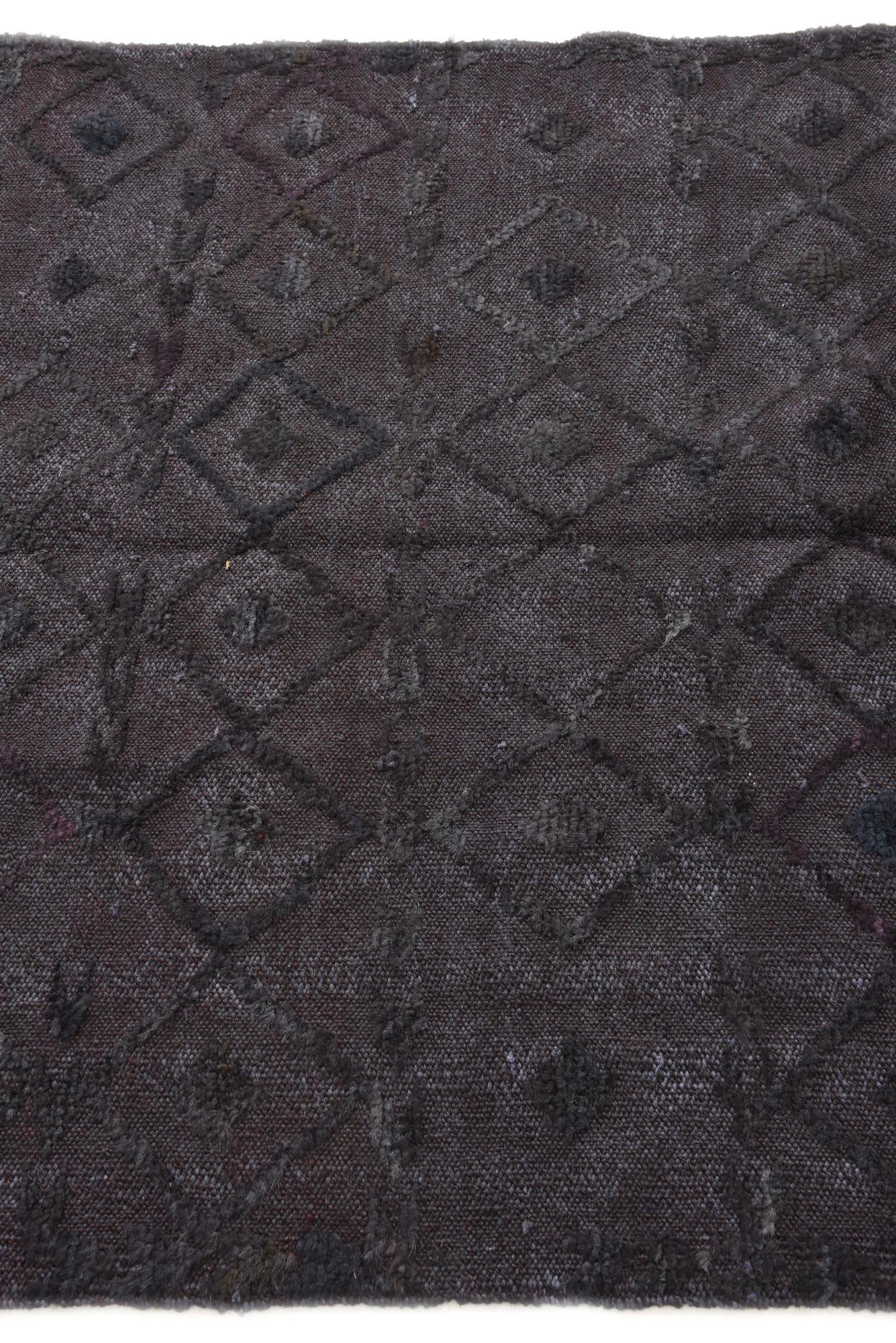 3' 9 x 5' 11 Hand Knotted Darya Wool Rug