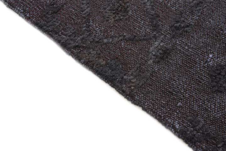 3' 9 x 5' 11 Hand Knotted Darya Wool Rug