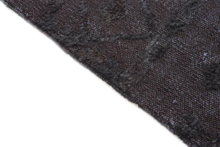 Detail image of 3' 9 x 5' 11 Hand Knotted Darya Wool Rug
