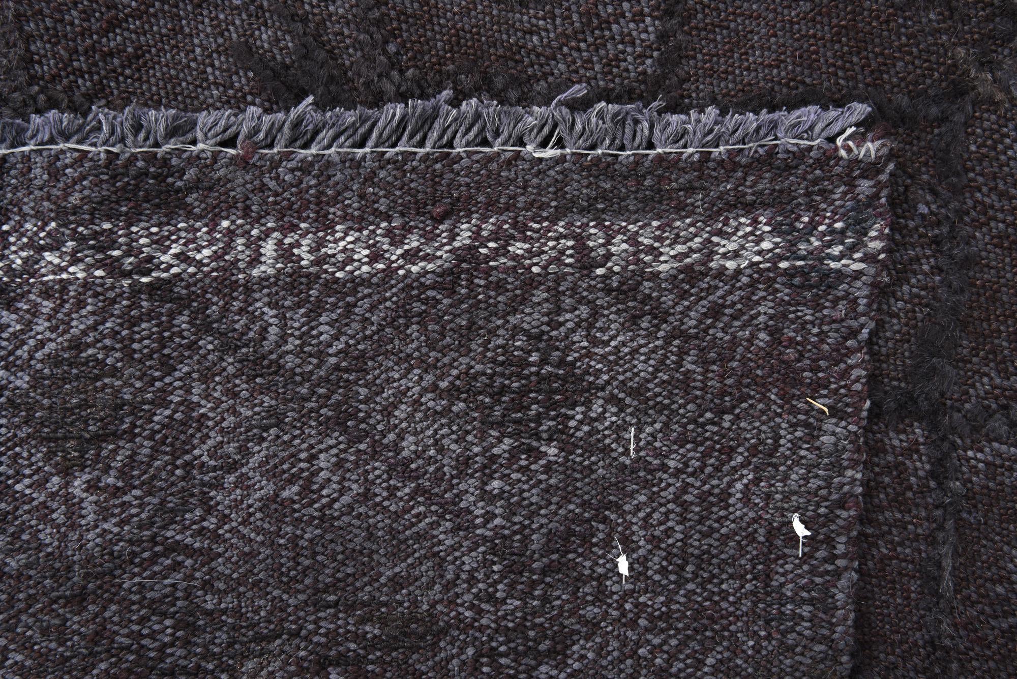 3' 9 x 5' 11 Hand Knotted Darya Wool Rug