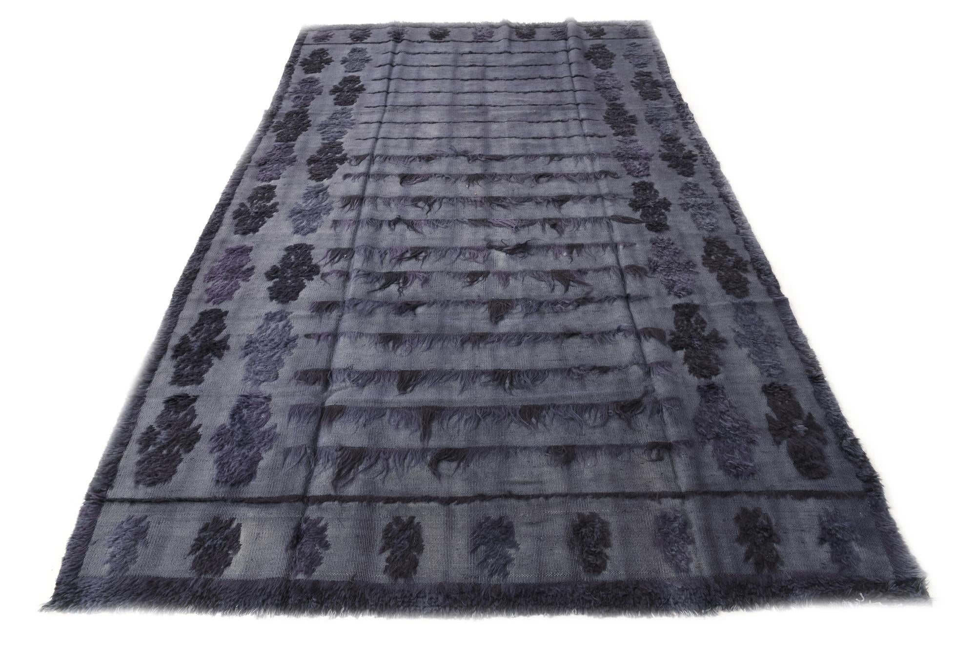6' x 10' 4 Hand Knotted Darya Wool Rug