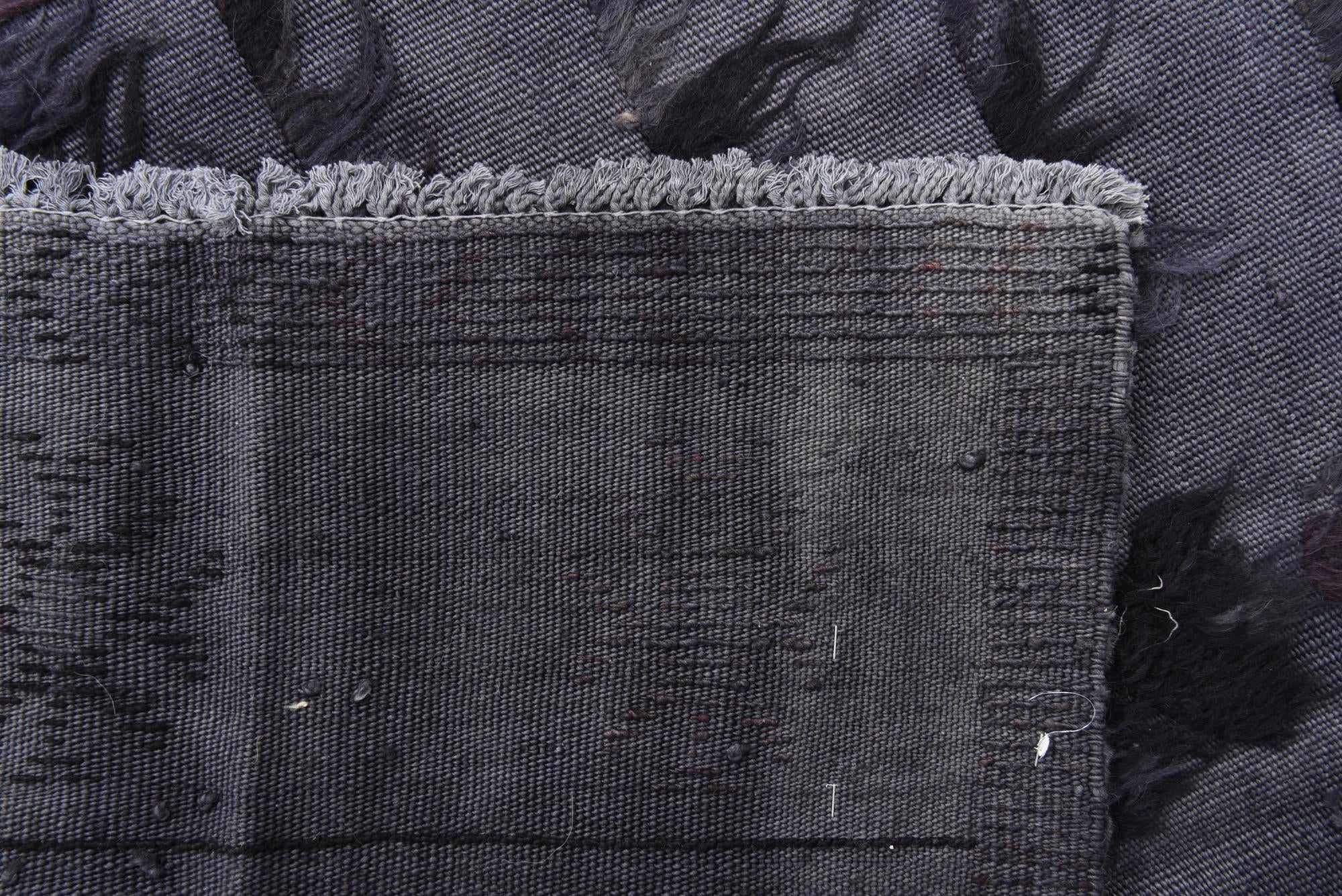 5' 9 x 10' 4 Hand Knotted Darya Wool Rug