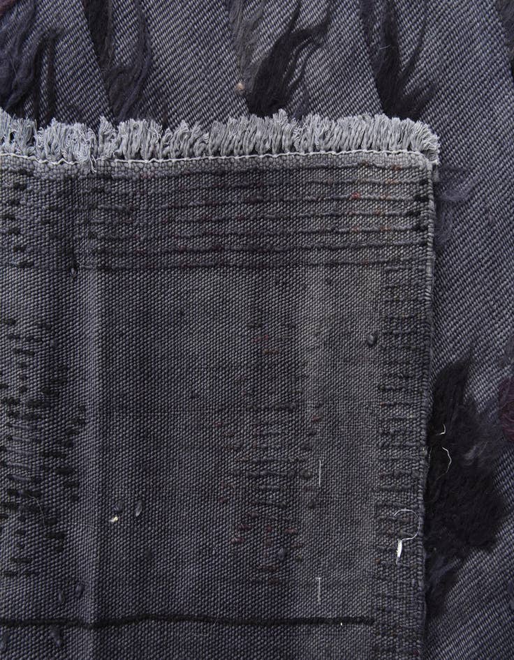 Detail image of 5' 9 x 10' 4  Hand Knotted Darya Wool Rug