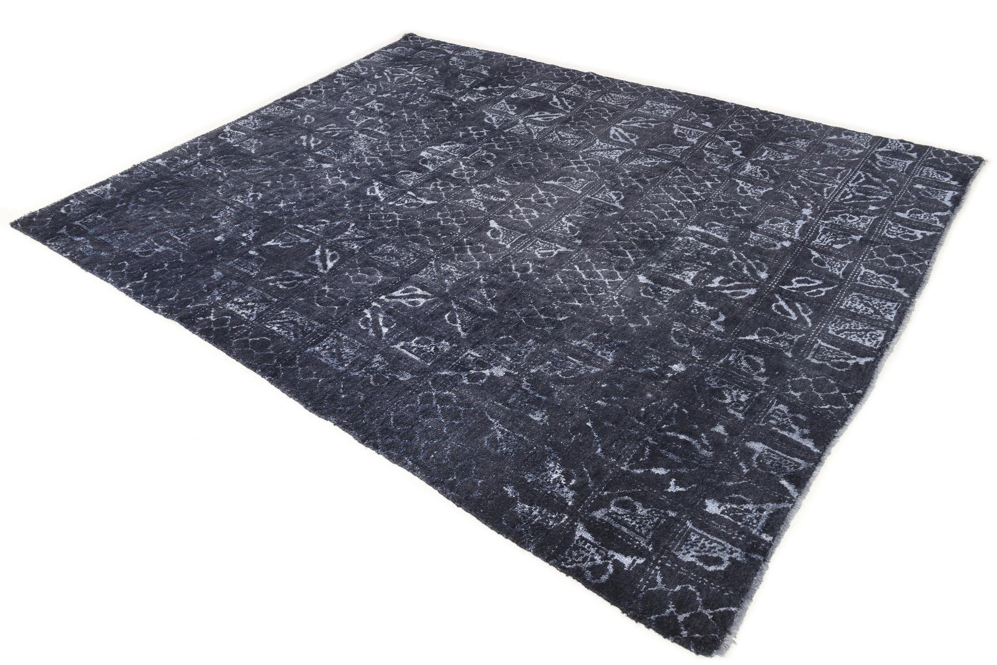 7' 10 x 10' Hand Knotted Darya Rug