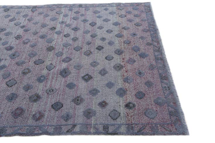 Detail image of 5' 5 x 8' 3 Hand Knotted Darya Wool Rug