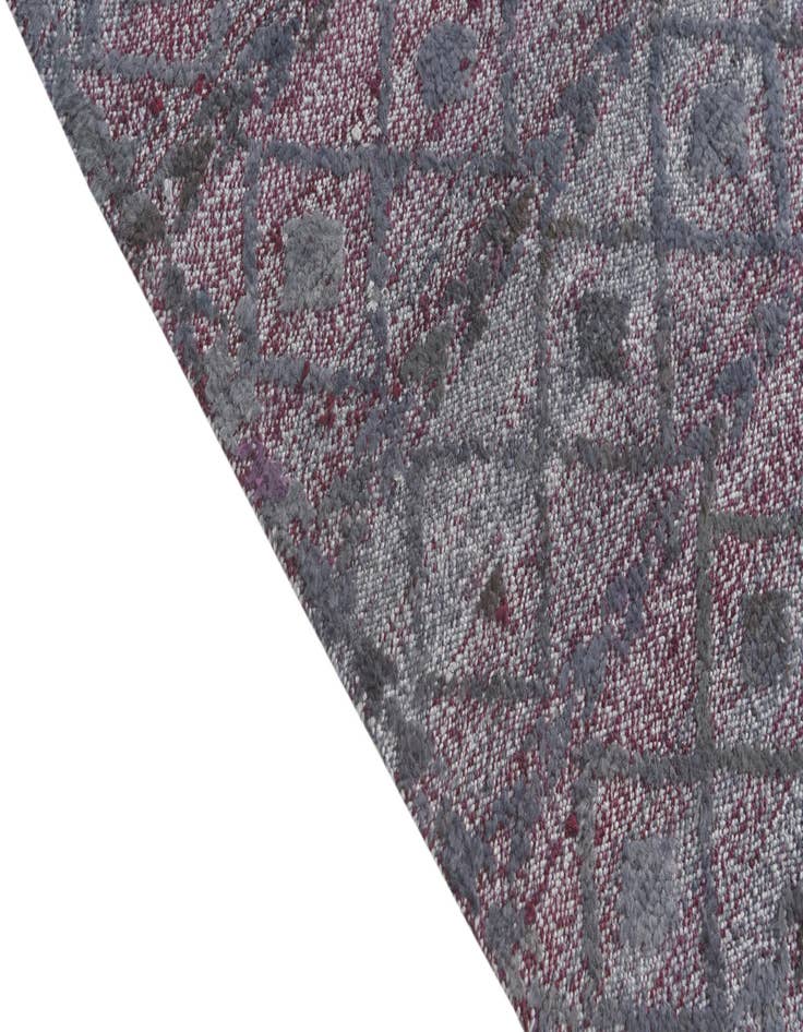 Detail image of 9' 5 x 10' 2  Hand Knotted Darya Wool Rug