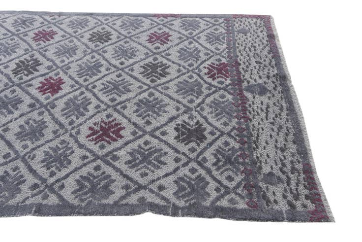 Detail image of 5' 6 x 8' 2 Hand Knotted Darya Wool Rug