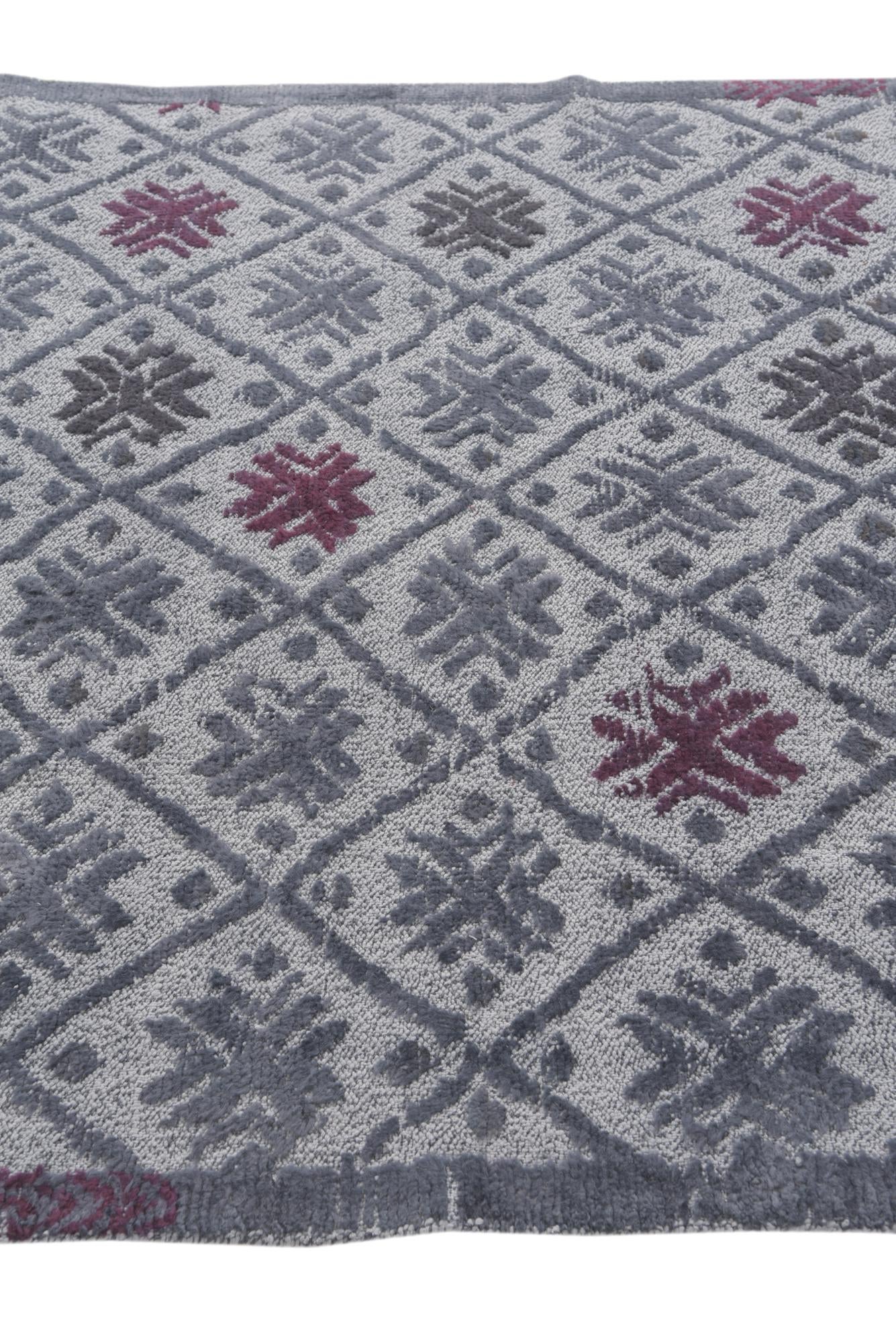 5' 6 x 8' 2 Hand Knotted Darya Wool Rug