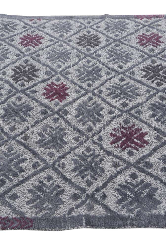 5' 6 x 8' 2 Hand Knotted Darya Wool Rug