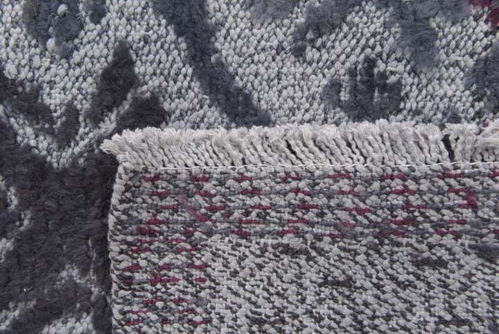 5' 6 x 8' 2 Hand Knotted Darya Wool Rug