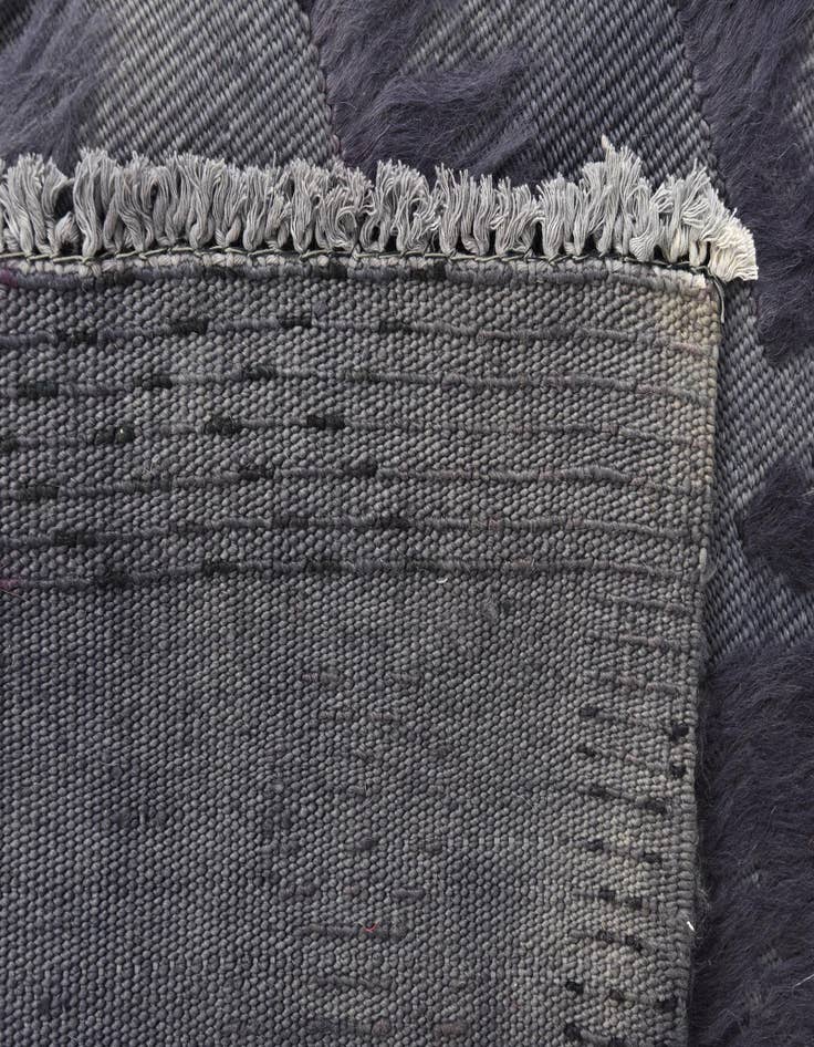 Detail image of 6' 3 x 10' 4  Hand Knotted Darya Wool Rug