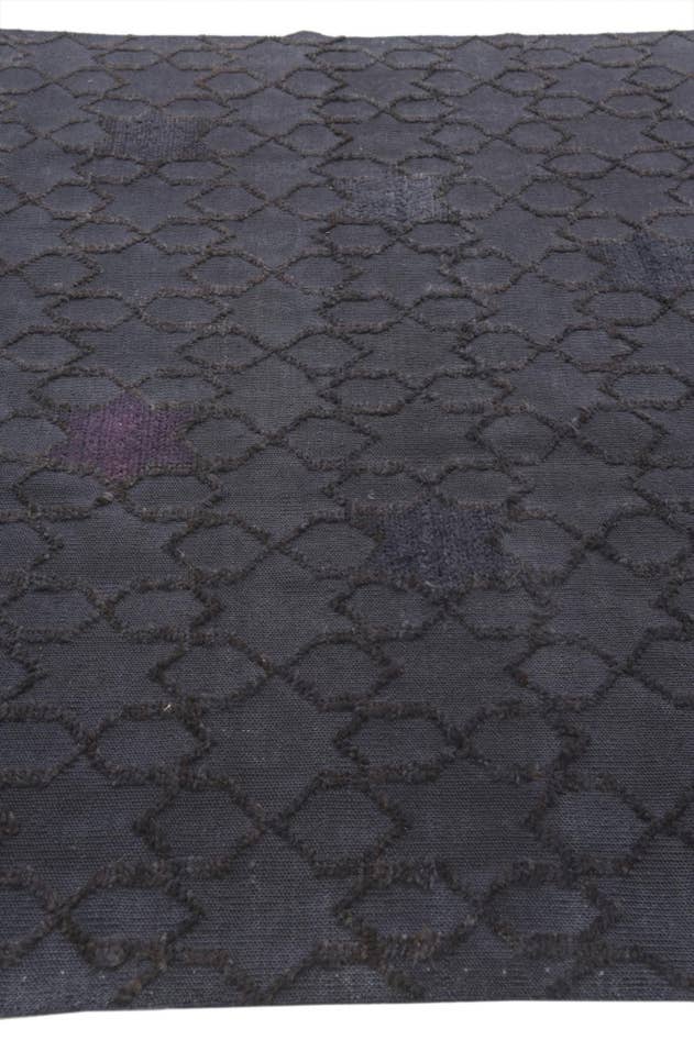 Detail image of 6' 1 x 9' 3 Hand Knotted Darya Wool Rug