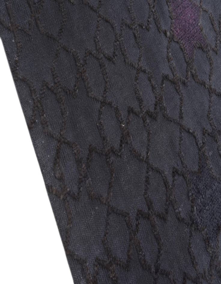 Detail image of 6' 1 x 9' 3  Hand Knotted Darya Wool Rug