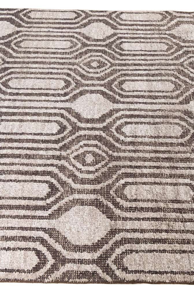 4' 9 x 8' Hand Knotted Darya Rug