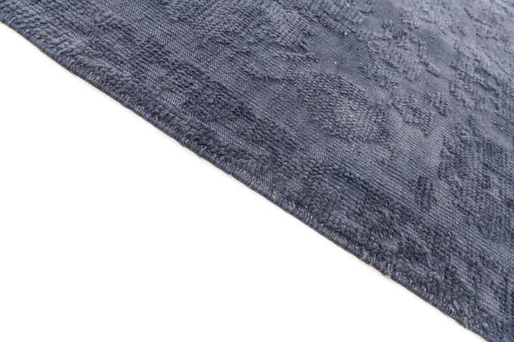 Detail image of 8' 4 x 12' 4 Hand Knotted Darya Wool Rug