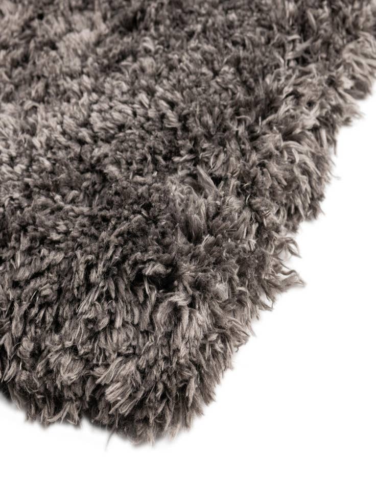 Detail image of 2' x 3' 7 Infinity Shag Rug