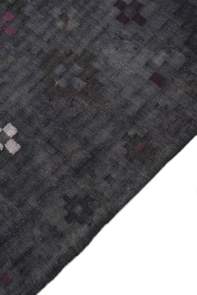 Detail image of 6' 1 x 9' 5 Hand Woven Kilim Fars Wool Rug