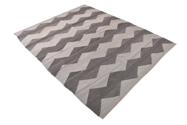 Detail image of 5' x 6' 4 Hand Woven Kilim Modern Wool Rug